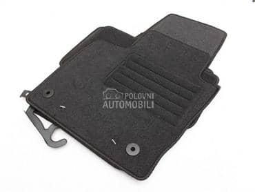 Petex tepih patosnice za Audi Q3 od 2011. do 2017. god.