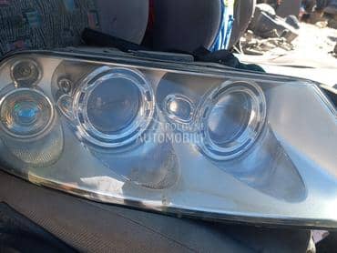 Far za Volkswagen Touareg od 2003. do 2006. god.