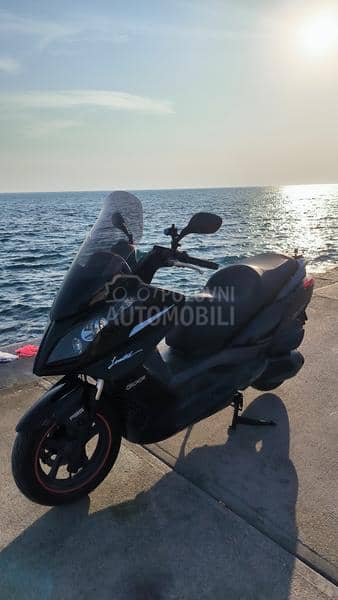 Kymco Downtown 300i ABS