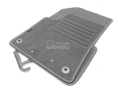 Petex tepih patosnice za Citroen C3 Aircross od 2017. do 2024. god.