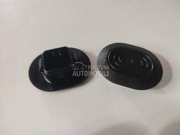 Žabice (spoljna lajsna sajtne) za Toyota Auris od 2007. do 2012. god.