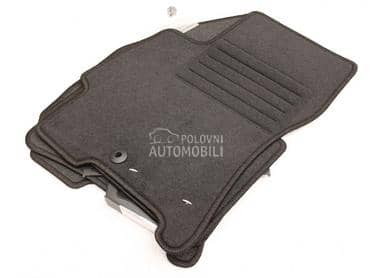 Petex tepih patosnice za Ford Mondeo od 2000. do 2007. god.