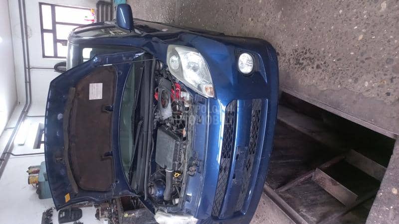 Daihatsu Sirion 2009. god. -  kompletan auto u delovima