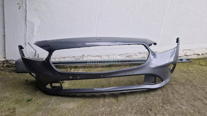 Prednji branik B klasa w247