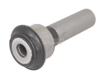 Nosac drzac motora za Nissan Juke od 2010. do 2019. god.