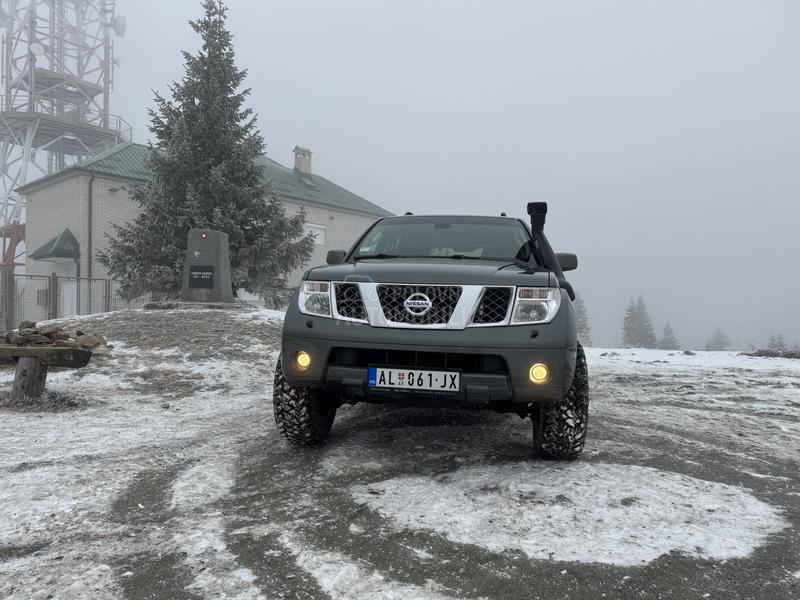 Nissan Pathfinder 