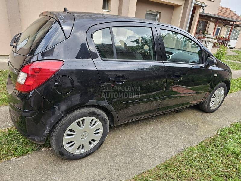 Opel Corsa D 