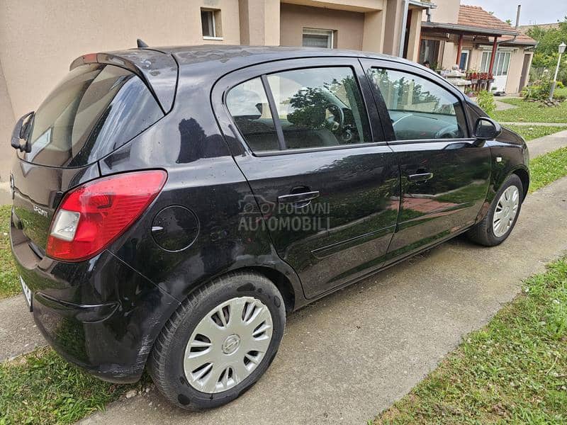 Opel Corsa D 