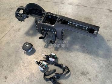 Tabla pojasevi airbegovi za Volkswagen Touareg od 2011. do 2018. god.