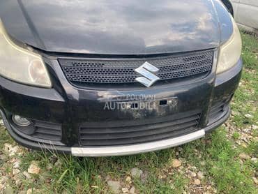 maska u braniku za Suzuki SX4 od 2006. do 2014. god.