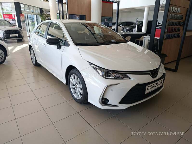 Toyota Corolla 1.5  Luna