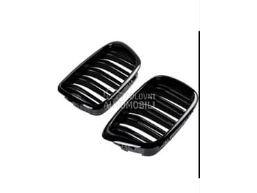 E39 grill maske bubrezi M look za BMW 518, 520, 523 ... od 1995. do 2003. god.