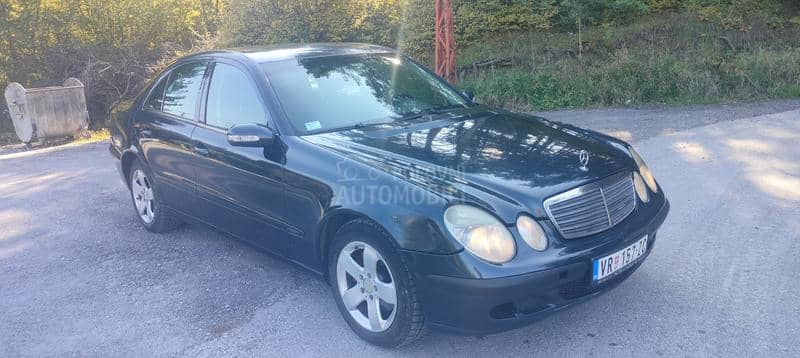 Mercedes Benz E 220 