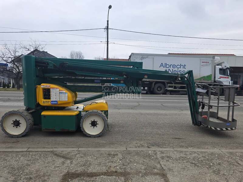 JLG NIFTY LIFT HR17NE