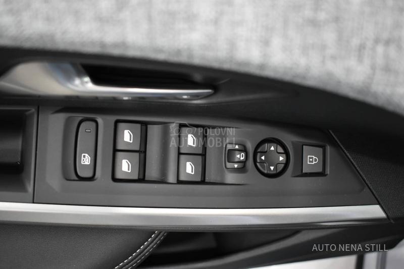 Peugeot 3008 Allure HY AT