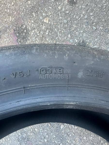 Bridgestone 235/50 R19 Letnja