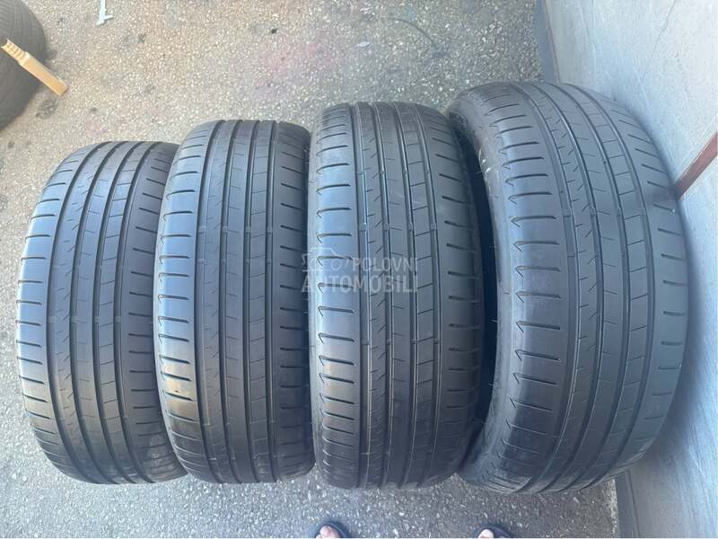 Bridgestone 235/50 R19 Letnja