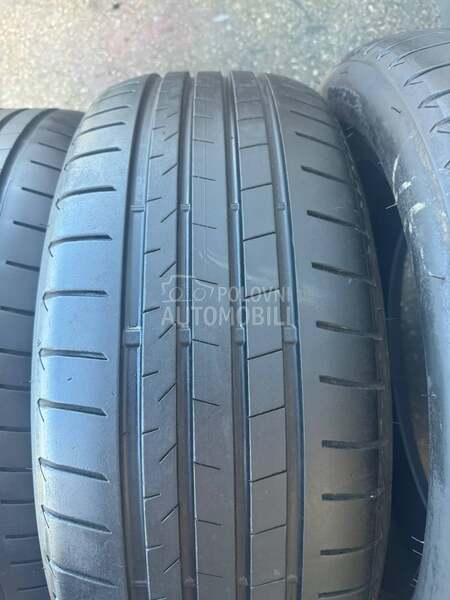 Bridgestone 235/50 R19 Letnja