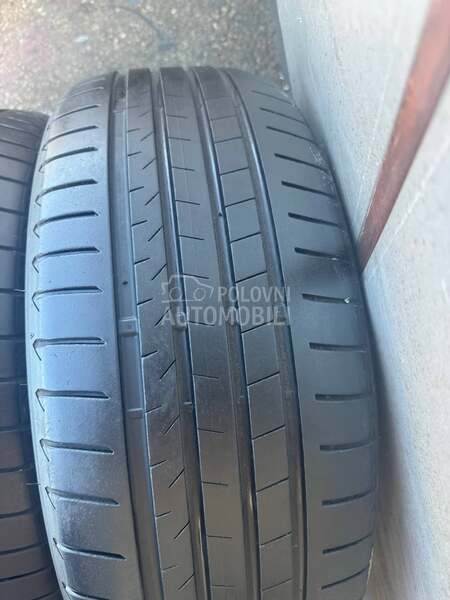 Bridgestone 235/50 R19 Letnja