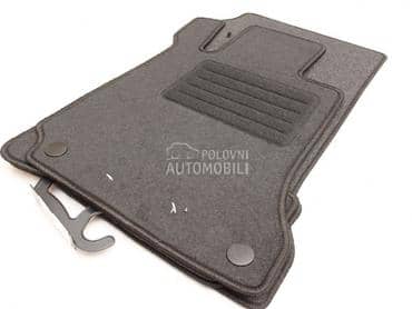 Petex tepih patosnice W204 za Mercedes Benz C 200 od 2007. do 2014. god.