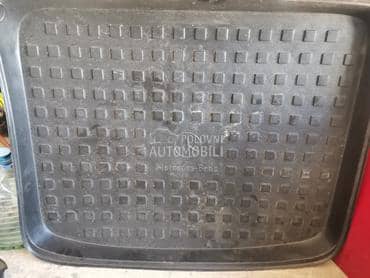 Kadica za gepek za Mercedes Benz B Klasa