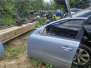 prednja leva vrata ml za Mercedes Benz ML Klasa od 2004. do 2011. god.