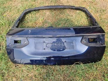 Zadnja vrate E klasa w213