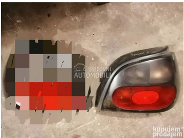 Stop svetlo desno za Renault Megane od 1995. do 1999. god.