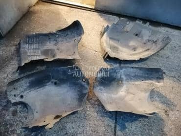 Unutrasnji blatobran koruba za Renault Megane od 1995. do 1999. god.