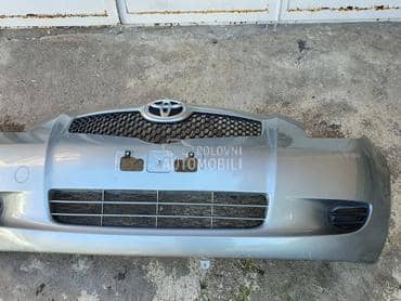 Prednji branik yaris 2007 sivi za Toyota Yaris od 2006. do 2009. god.