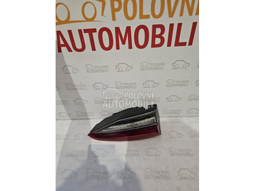 Levo led štop svetlo za Škoda Octavia od 2021. do 2024. god.