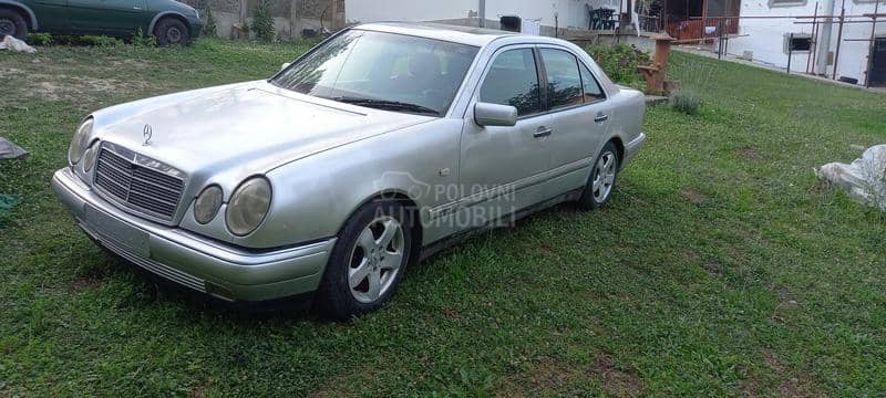 polovni delovi w210