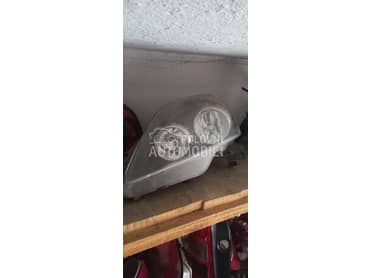 Levi far za Opel Zafira od 2005. do 2009. god.