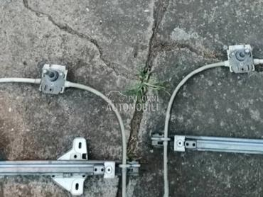 Podizac stakla za Renault Megane od 1995. do 2002. god.
