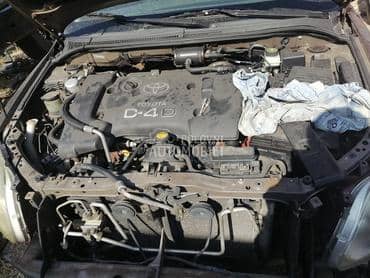 Toyota Avensis -  kompletan auto u delovima
