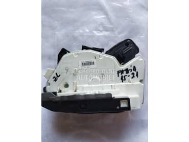 Brava zadnja leva za Škoda Citigo, Fabia, Praktik ... od 2010. do 2020. god.