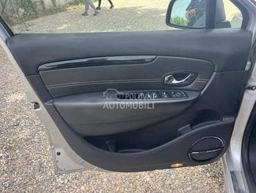 Tapacir vrata za Renault Scenic od 2009. do 2016. god.