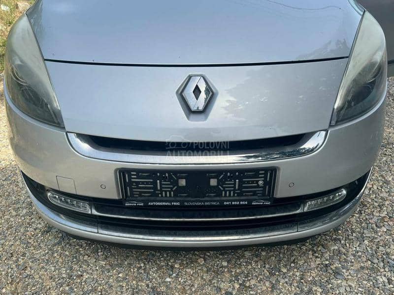 Branik prednji sivi TED69