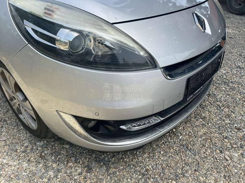 Branik prednji sivi TED69