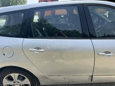 Vrata zadnja desna siva TED69 za Renault Scenic od 2009. do 2016. god.