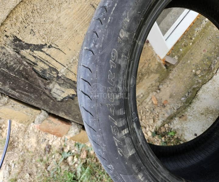 Pirelli 245/45 R19 Letnja