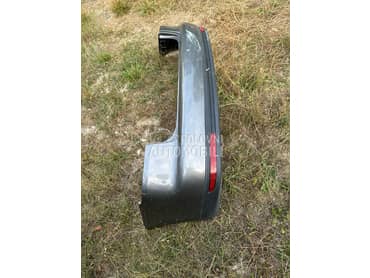 Branik zadnji za Volkswagen Touran od 2004. do 2009. god.