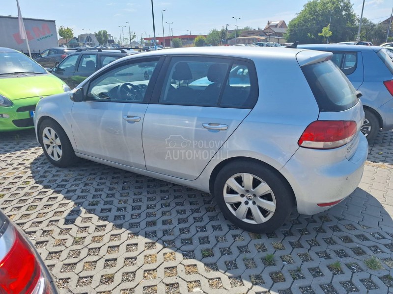 Volkswagen Golf 6 V E L I K I S E R V