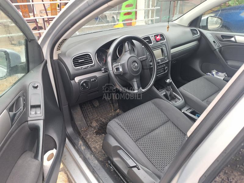 Volkswagen Golf 6 V E L I K I S E R V