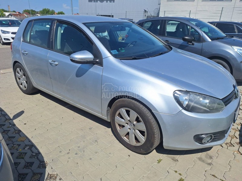 Volkswagen Golf 6 V E L I K I S E R V