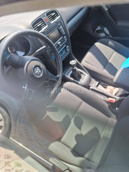 Volkswagen Golf 6 V E L I K I S E R V