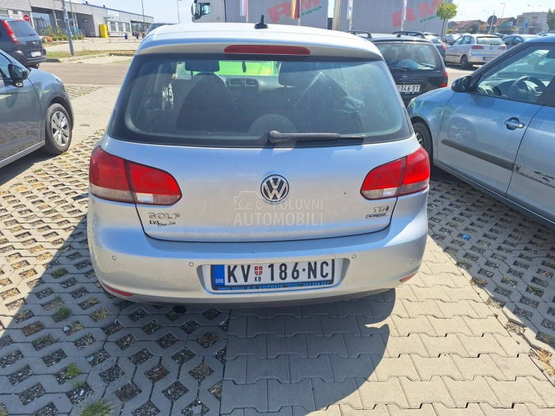 Volkswagen Golf 6 V E L I K I S E R V