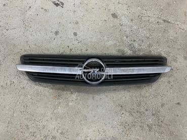 maska u haubi 2005 god za Opel Meriva