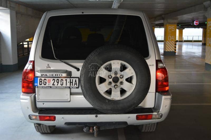 Mitsubishi Pajero 3.2 DID Teretno OPlS