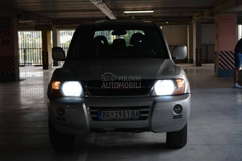 Mitsubishi Pajero 3.2 DID Teretno OPlS